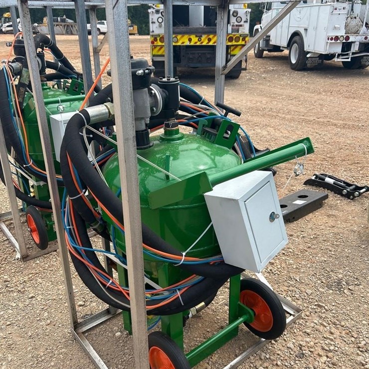 JCT PORTABLE SANDBLAST POT