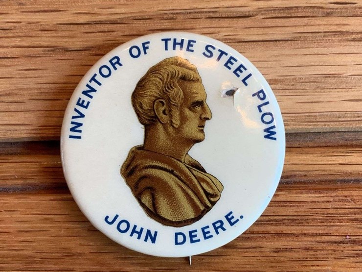(2)-john-deere-button-+-straight-pin-image-4
