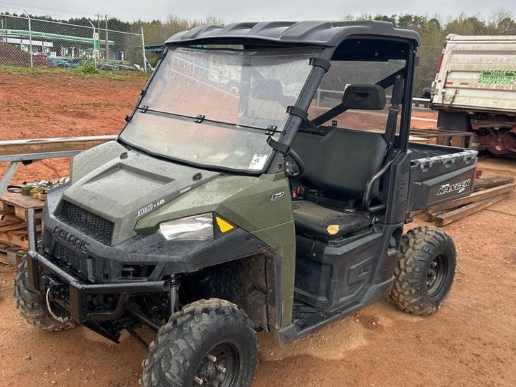 2015-polaris-ranger-xp-image-1
