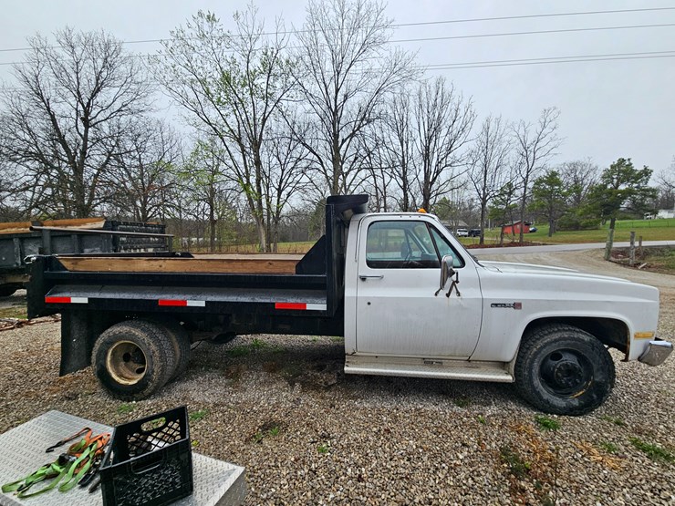 1985-gmc-3500-image-22
