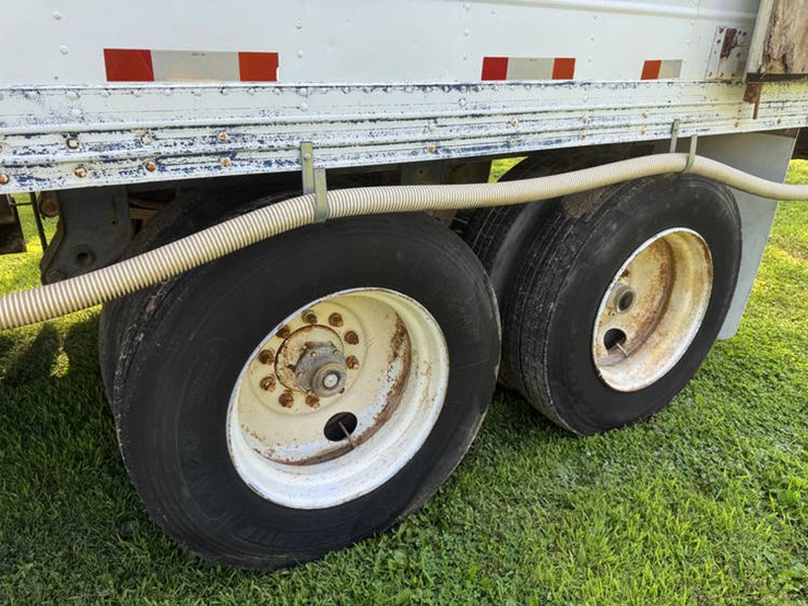 #1433-•-1976-tempte-34’-van-body-storage-trailer-image-12