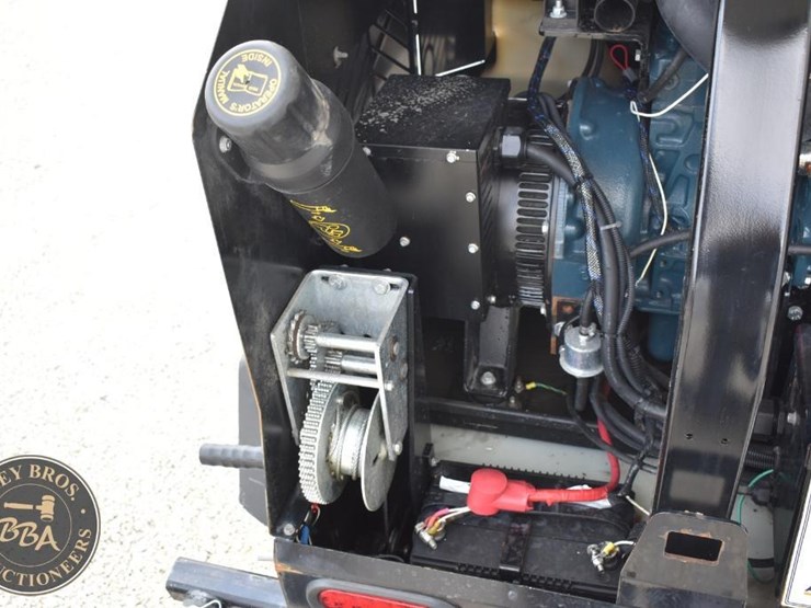 2019-allmand-bros-night-lite-v-series-image-21