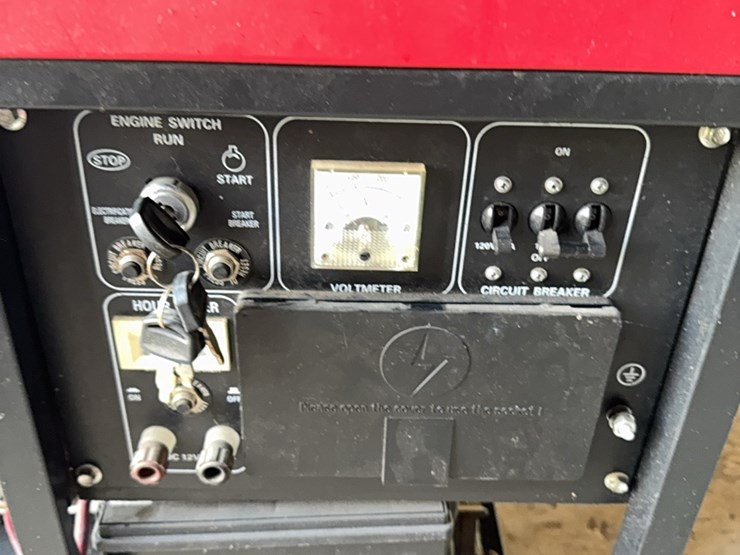 t-&-t-outdoor-generator-image-3