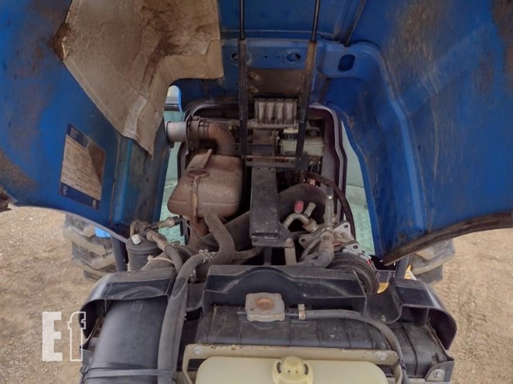 2005-new-holland-tl80a-image-25