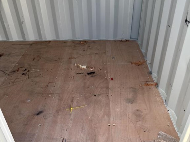 #135-•-11-ft-conex/-shipping-container---one-trip-image-12