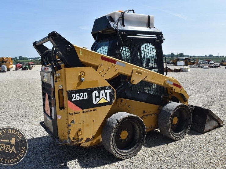2018-caterpillar-262d-image-21