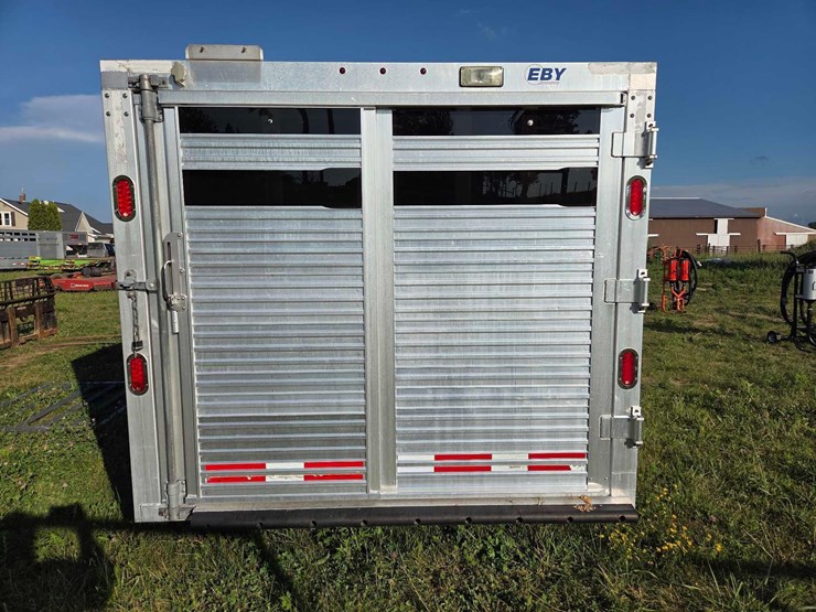 2017-8'x24'-eby-aluminum-livestock-trailer-image-18