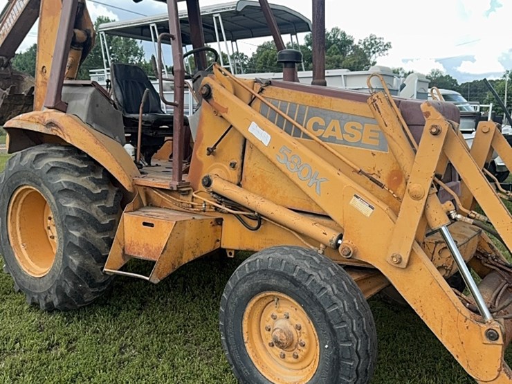 case-backhoe-image-3