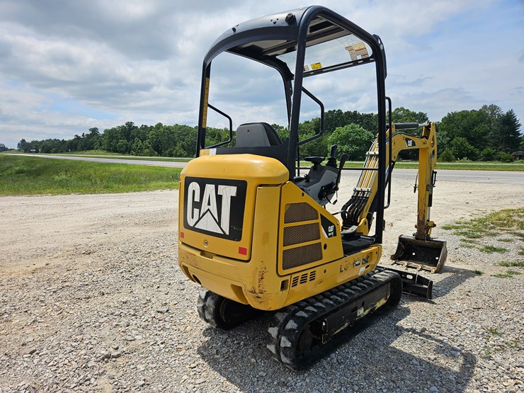 caterpillar-301.7-image-14