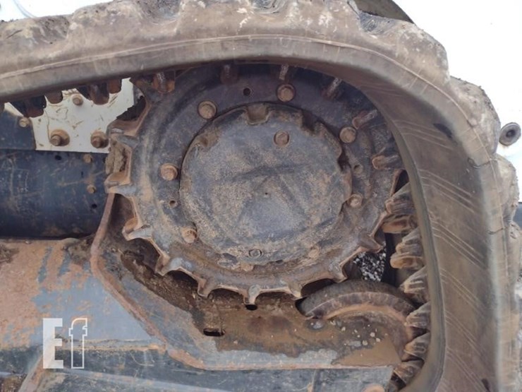 2019-bobcat-t770-image-22