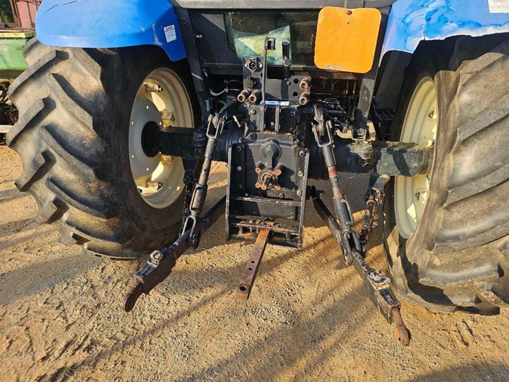 new-holland-tl100a-image-5