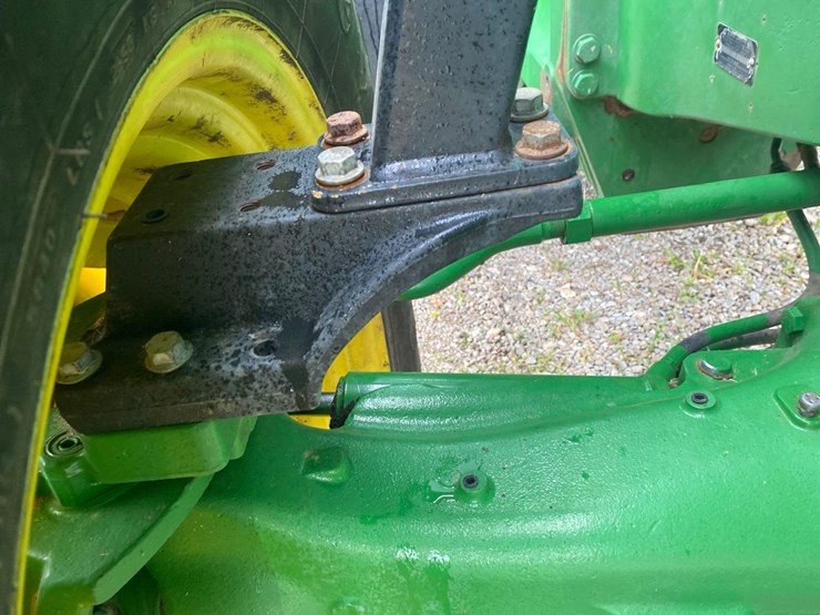 2016-john-deere-8245r-image-11