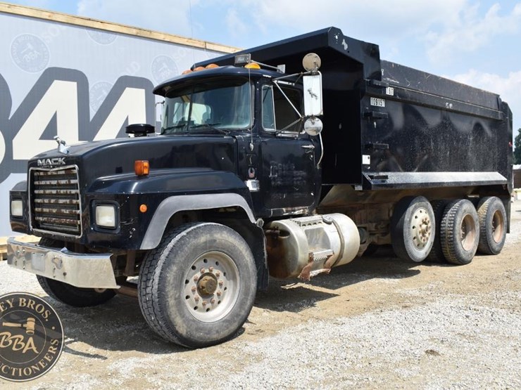 1996-mack-rd688s-image-34