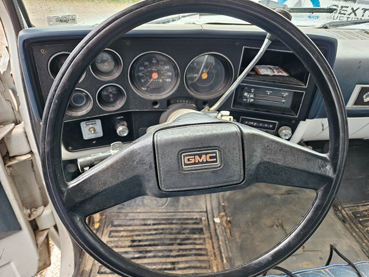 1985-gmc-3500-image-40