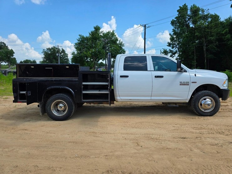 2018-utility-flatbed-image-4