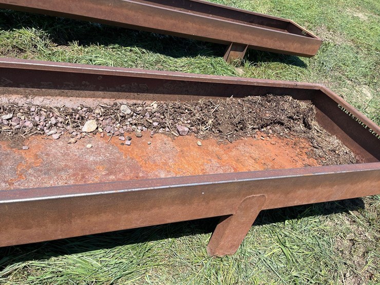 20ft-steel-feed-bunk-image-7