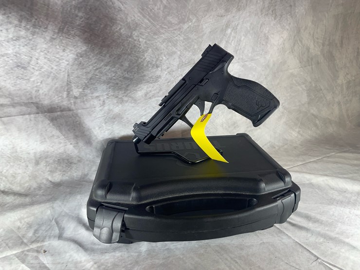 #4381-•-taurus-tx-22-competition-22-lr-pistol,-sn:-1pt435457-image-1