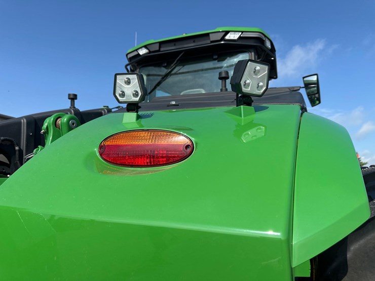 2022-john-deere-9r-390-image-29