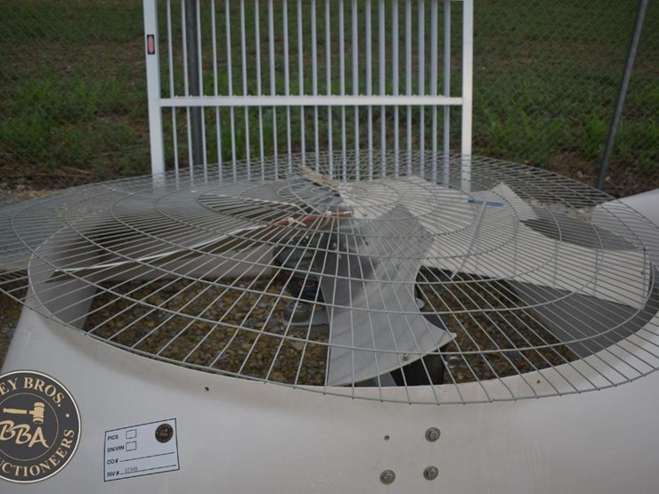 ventec-72in-barn-fan-6302-image-2