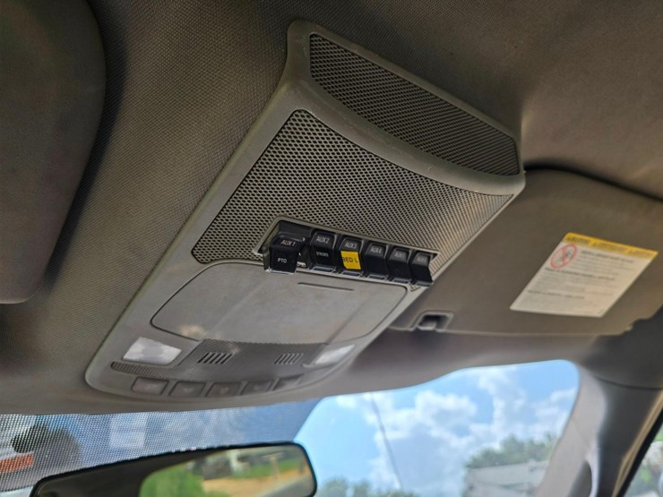 2019-ford-f550-image-27