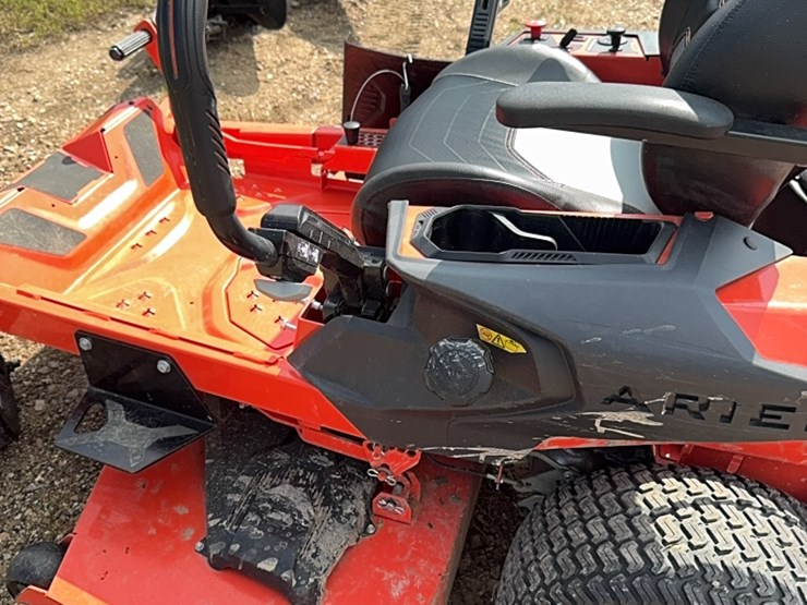 ariens-ikon-52-inch-deck-image-8