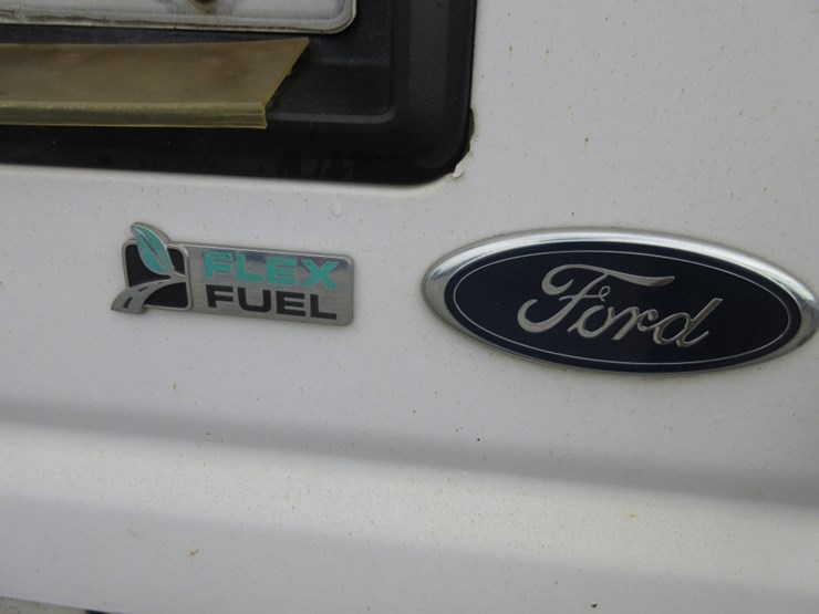 2011-utility-van-image-5