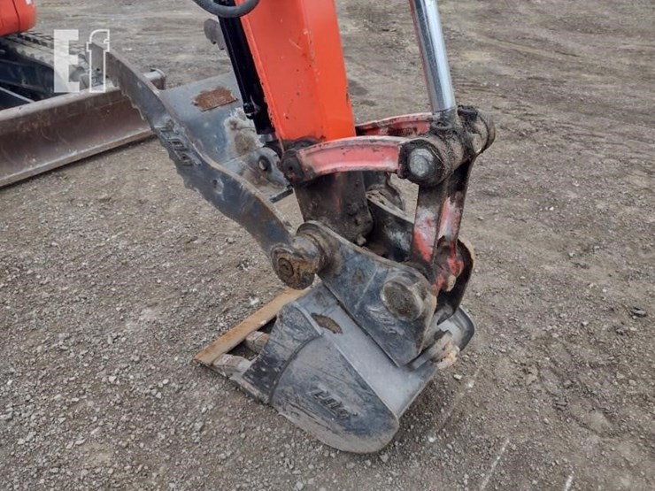 2019-kubota-u55-4-image-18