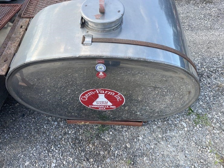 2--stainless-steel-chem-farm-tanks-image-4