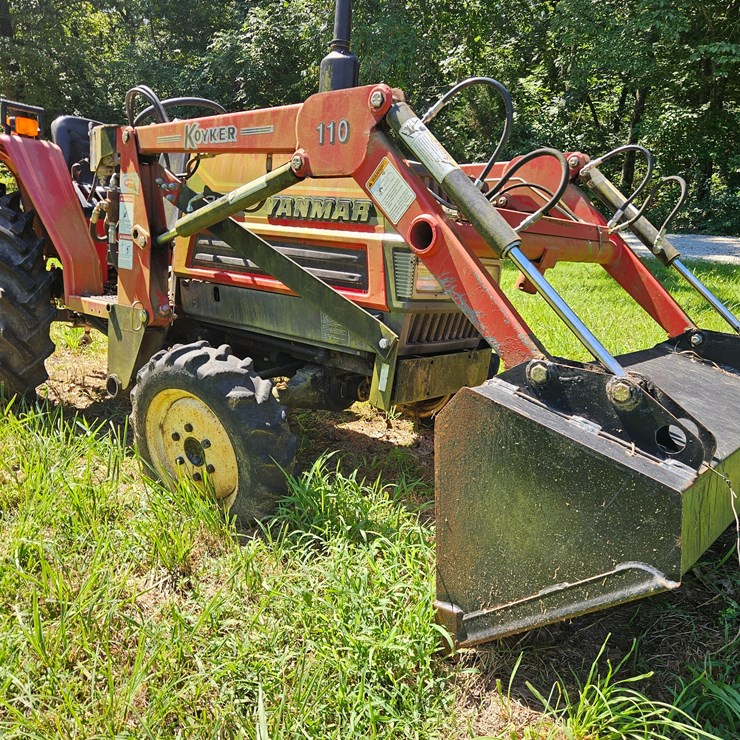 YANMAR F20D