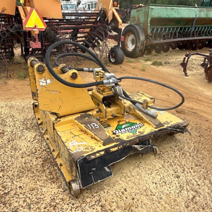 113 - DIAMOND 42" EXCAVATOR MOWER HEAD