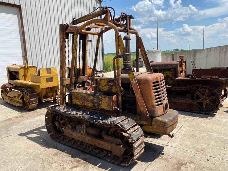 atc-crawler-forklift-image-6