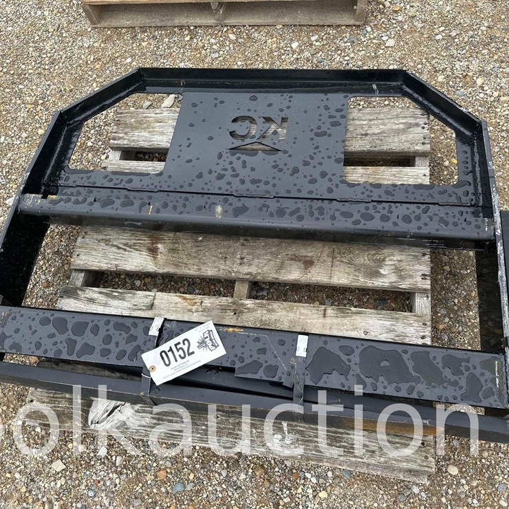 152 -  45" SKID STEER FORK FRAME W/ 42" FORKS