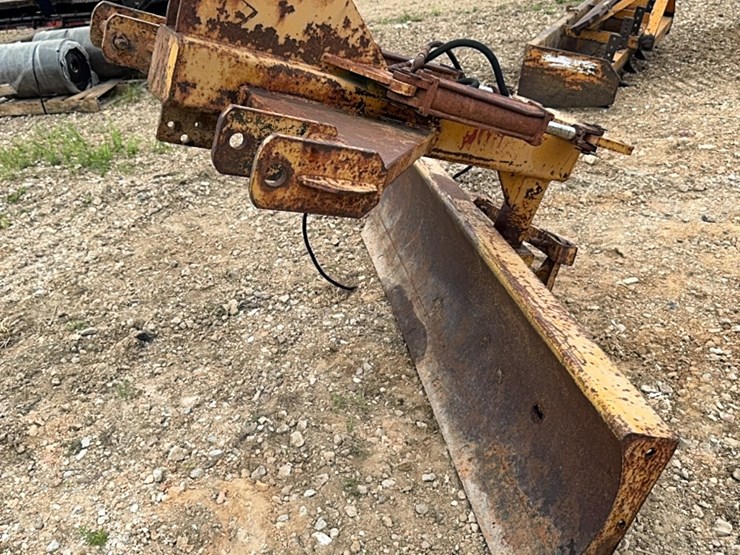 8-ft-3-point-scraper-blade-image-2