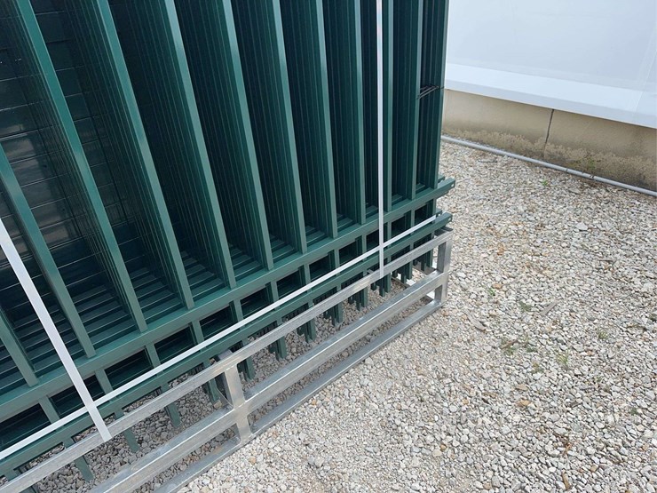 10-x-7-ft-powder-coated-steel-site-fence-image-5