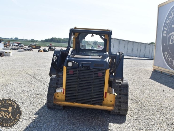 2019-deere-325g-image-19