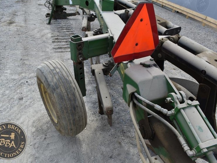 john-deere-2700-image-41