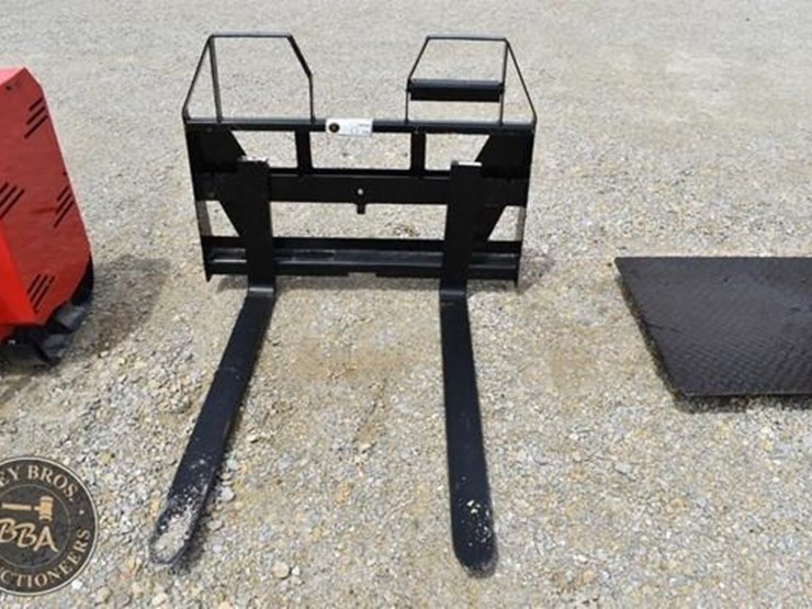 fork,-pallet-pallet-fork-attachment-36491-image-1