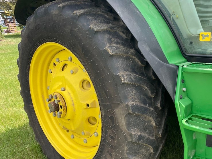 2015-john-deere-6155r-image-18