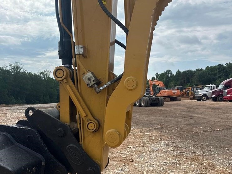 2021-caterpillar-315-gc-image-12