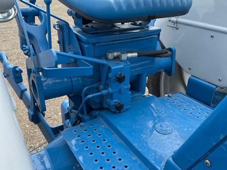 ford-6000-image-8