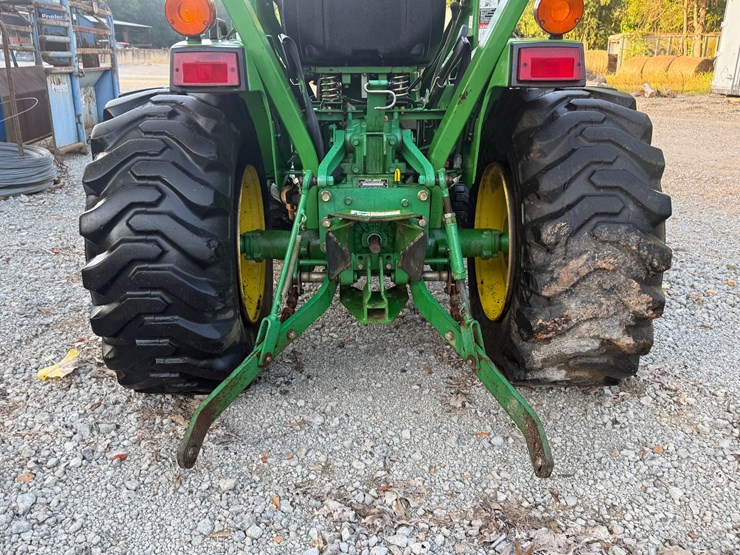 john-deere-790-image-11