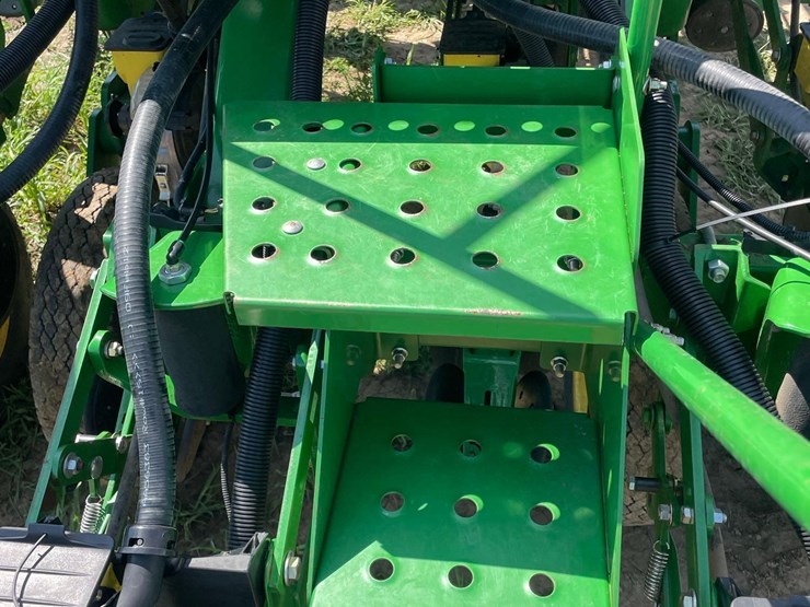 2012-john-deere-1790-image-78