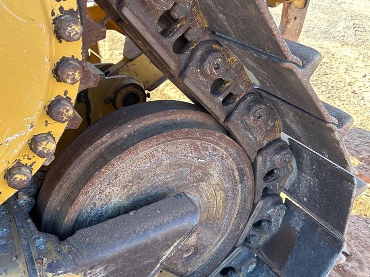 2018-caterpillar-d6n-xl-image-17