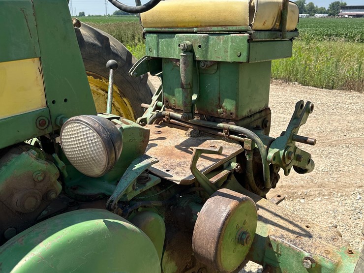 john-deere-620-image-5