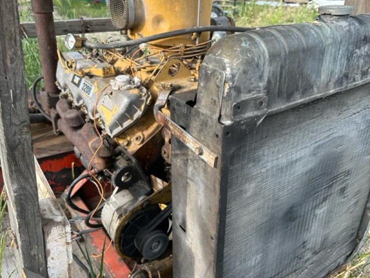 caterpillar-3208-image-2