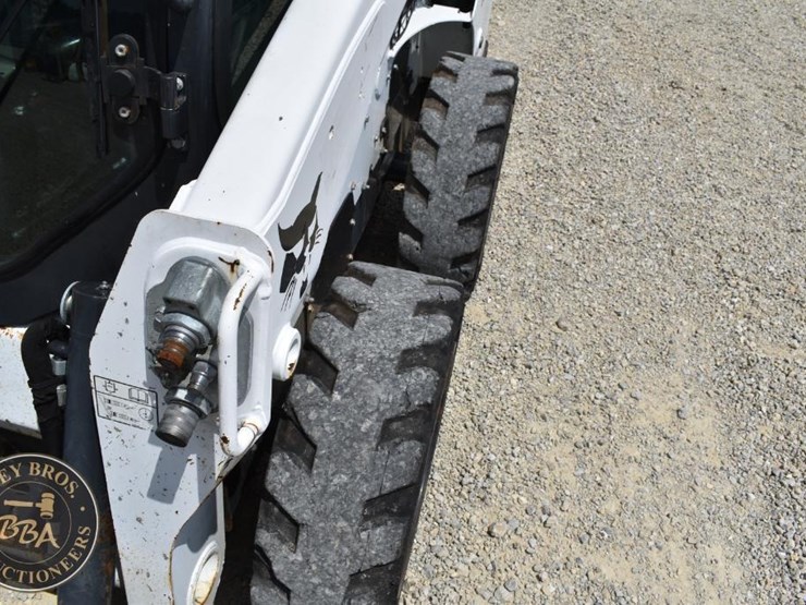 2018-bobcat-s570-image-25