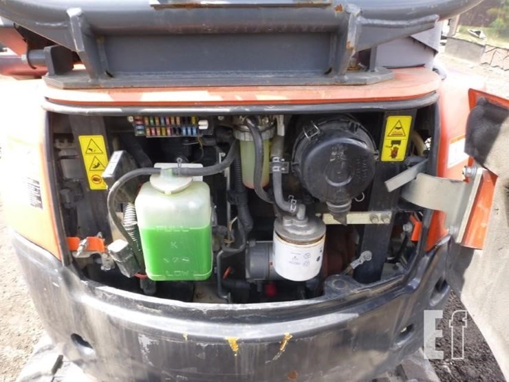 2016-kubota-u17-image-48