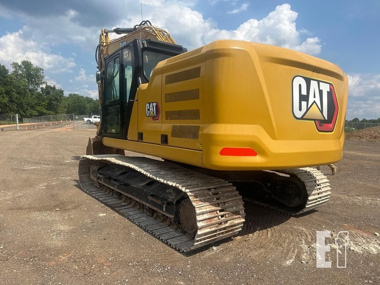 2021-caterpillar-323-image-6