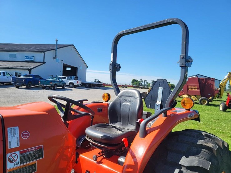 2016-kubota-mx5200-image-13