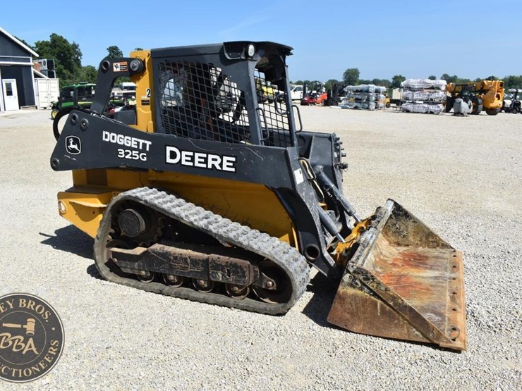 2019-deere-325g-image-22